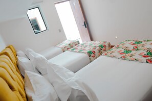 ベーシック トリプルルーム | 防音設備、WiFi (無料)