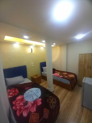 ตู้นิรภัยในห้องพัก, ห้องพักตกแต่งอย่างมีเอกลักษณ์