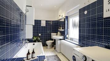 Hårtørrer, håndklæder, Sæbe, Shampoo