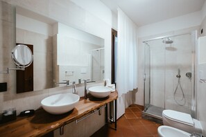 Camera 4 | Bathroom - Acetaia Malagoli Daniele e B&B (Castelfranco Emilia)