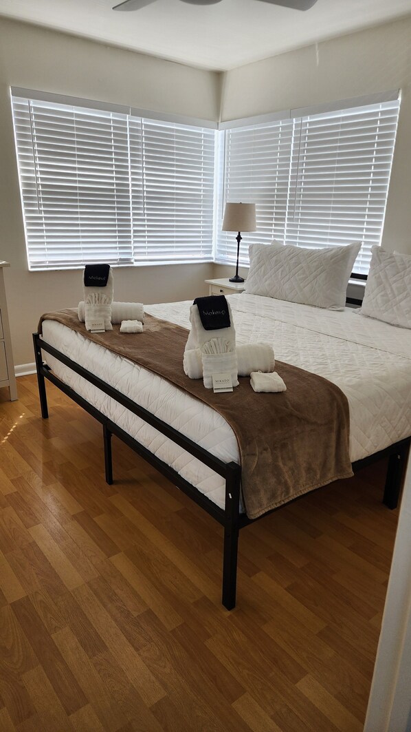 1 bedroom, iron/ironing board, WiFi, bed sheets
