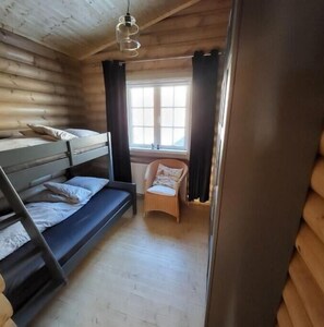 2 chambres, lit parapluie, Wi-Fi, draps fournis