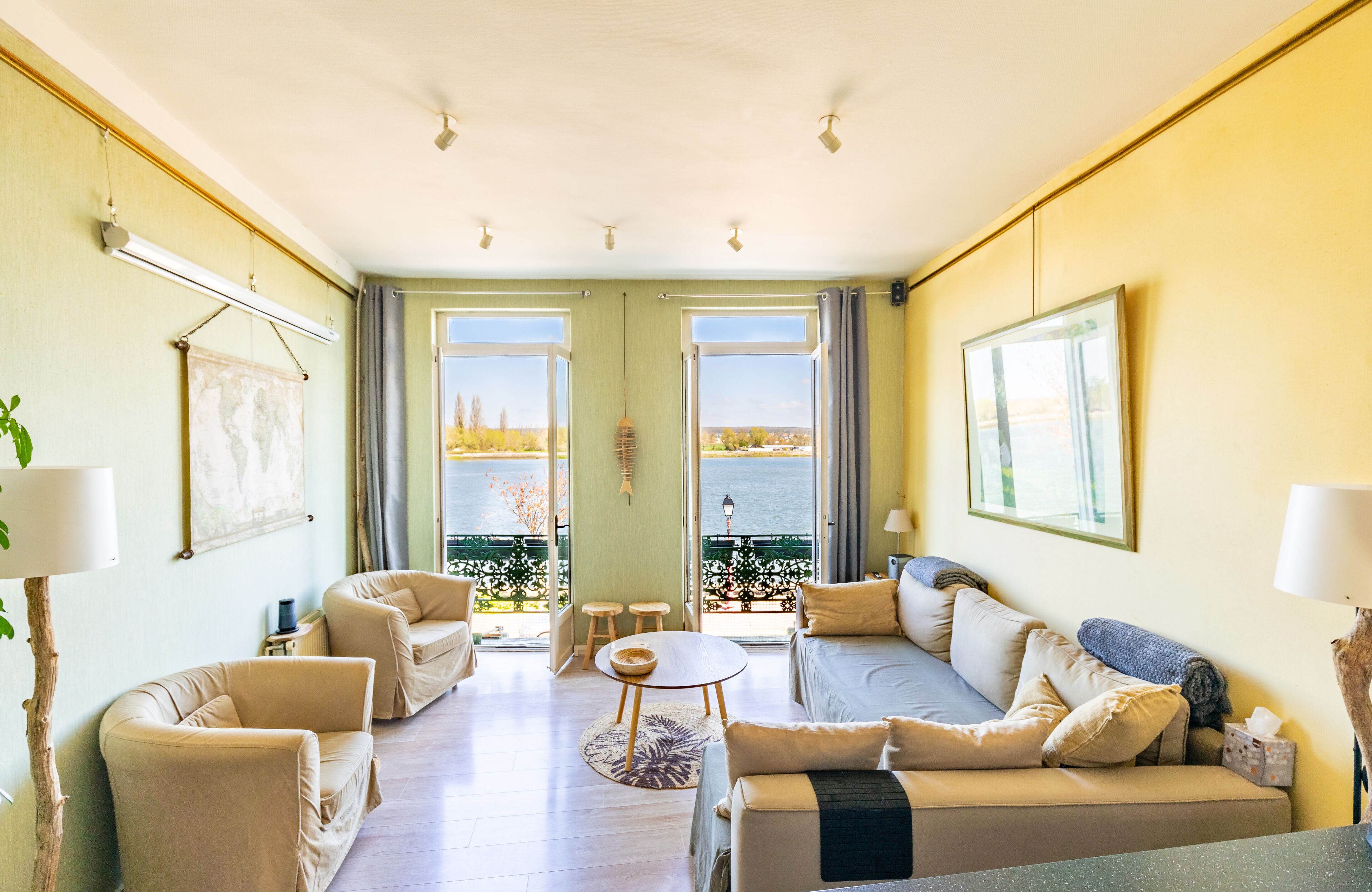 Bücher, Computerbildschirme