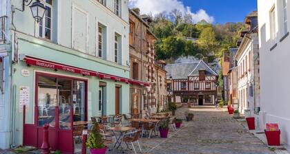Maison de Ville en Bord de Seine à La Bouille