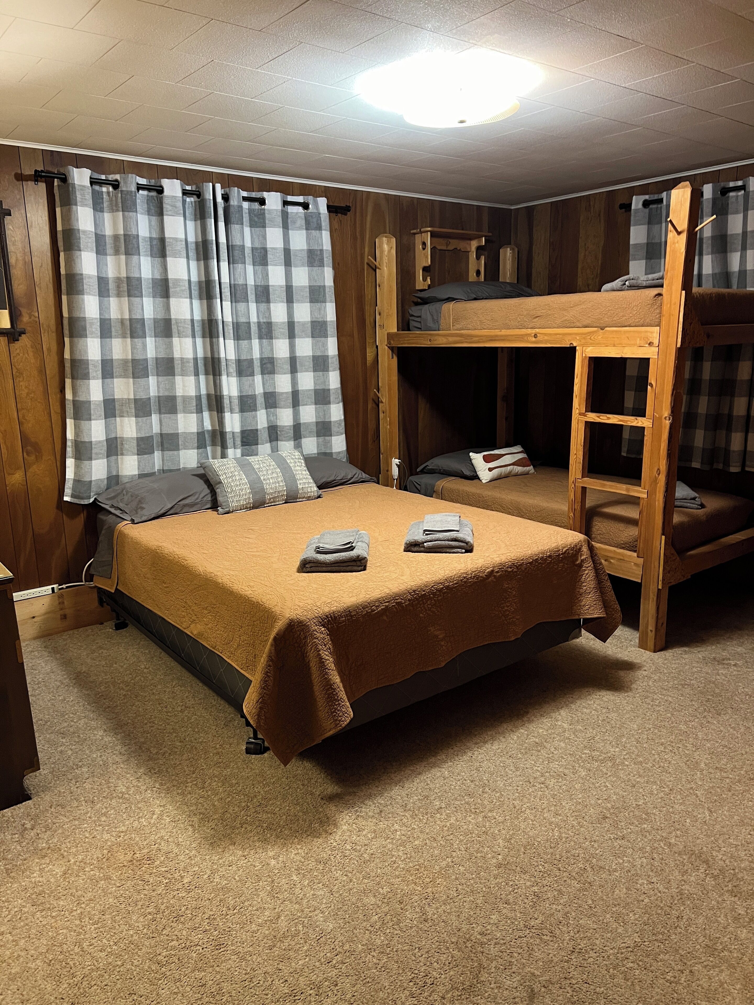 2 habitaciones, wifi gratis y ropa de cama 