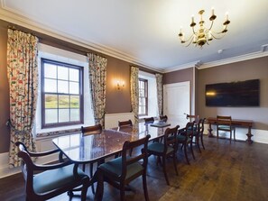 Dining - Voe House! (SHETLAND)