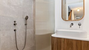 Shower - Occy's at Fingal Bay (Fingal Bay)