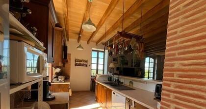 Al Bioule - Maison climatisée avec piscine