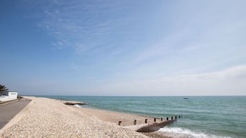 3 bedrooms, iron/ironing board