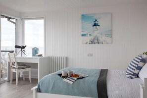Hus | 4 sovrum, skrivbord, strykjärn/strykbräda och internet