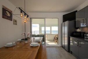 6 habitaciones, tabla de planchar con plancha y acceso a internet 