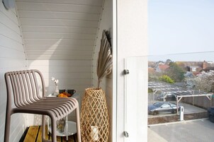 2 habitaciones, tabla de planchar con plancha y acceso a internet 