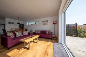 Casa | 3 quartos, acesso à internet de alta velocidade