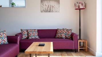 House | 3 bedrooms, high-speed internet