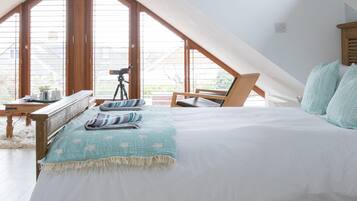 House | 5 bilik tidur, meja, seterika/papan seterika, Internet