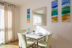 Ferienhaus | 2 Schlafzimmer, Bügeleisen/Bügelbrett, Internetzugang