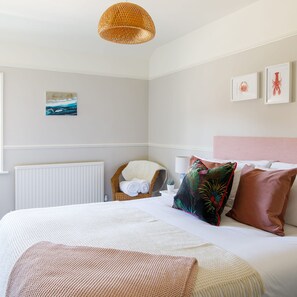 Apartment | Iron/ironing board, Internet - Camber - King Room in Gastro Pub West Wittering (Chichester)