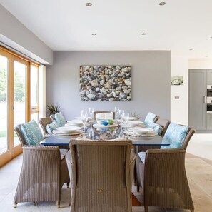 하우스 | 6 개의 침실, 다리미/다리미판, 인터넷