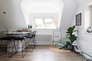 Maison | 2 chambres, fer et planche à repasser, Internet