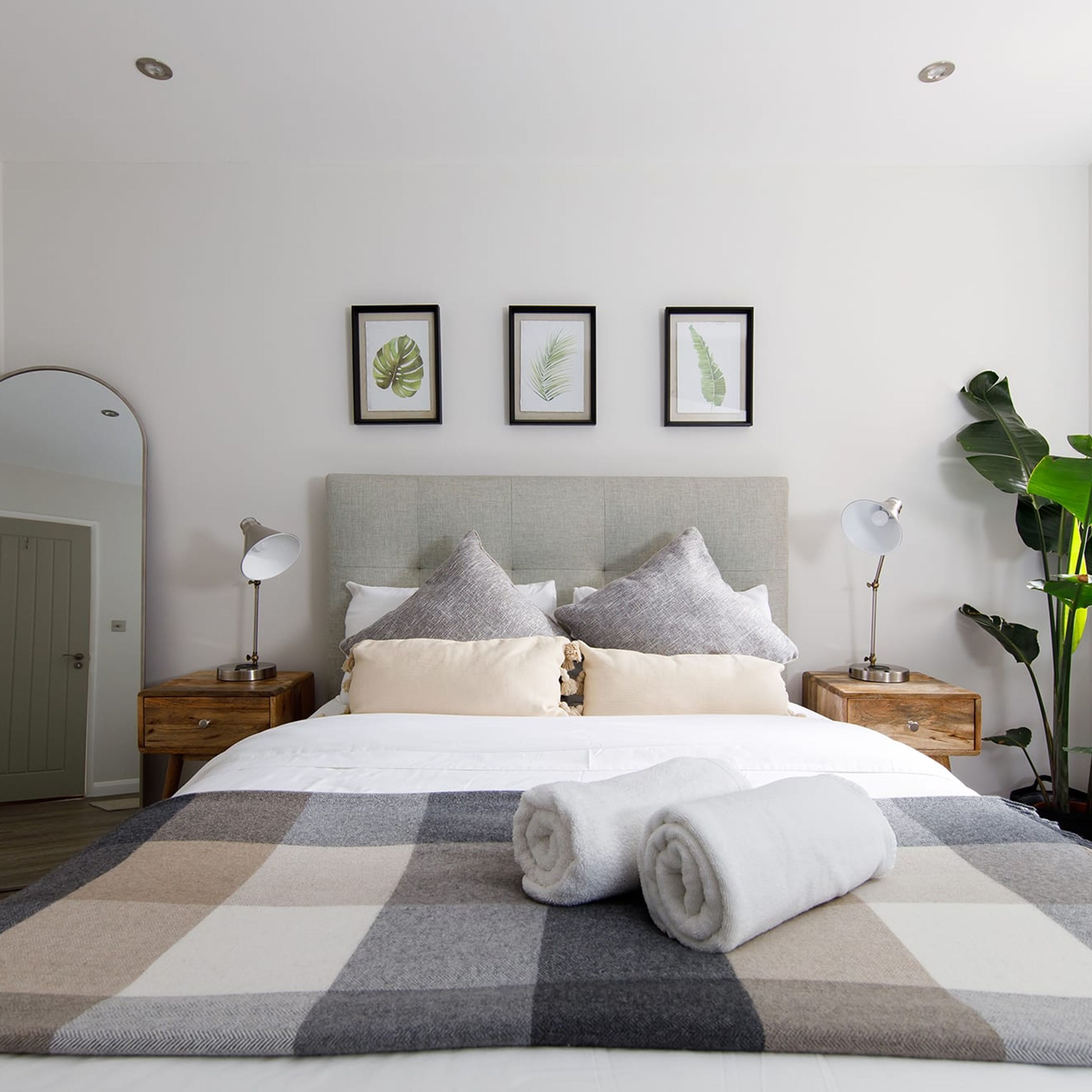 House | 2 bedrooms, iron/ironing board, Internet