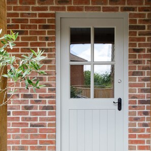 House | 2 bedrooms, iron/ironing board, Internet - Stylish Self-contained Countryside Accommodation (Chichester)