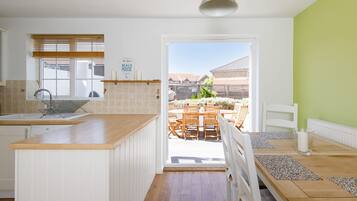 Nhà | 3 phòng ngủ, bàn ủi/dụng cụ ủi quần áo, truy cập Internet tốc độ cao