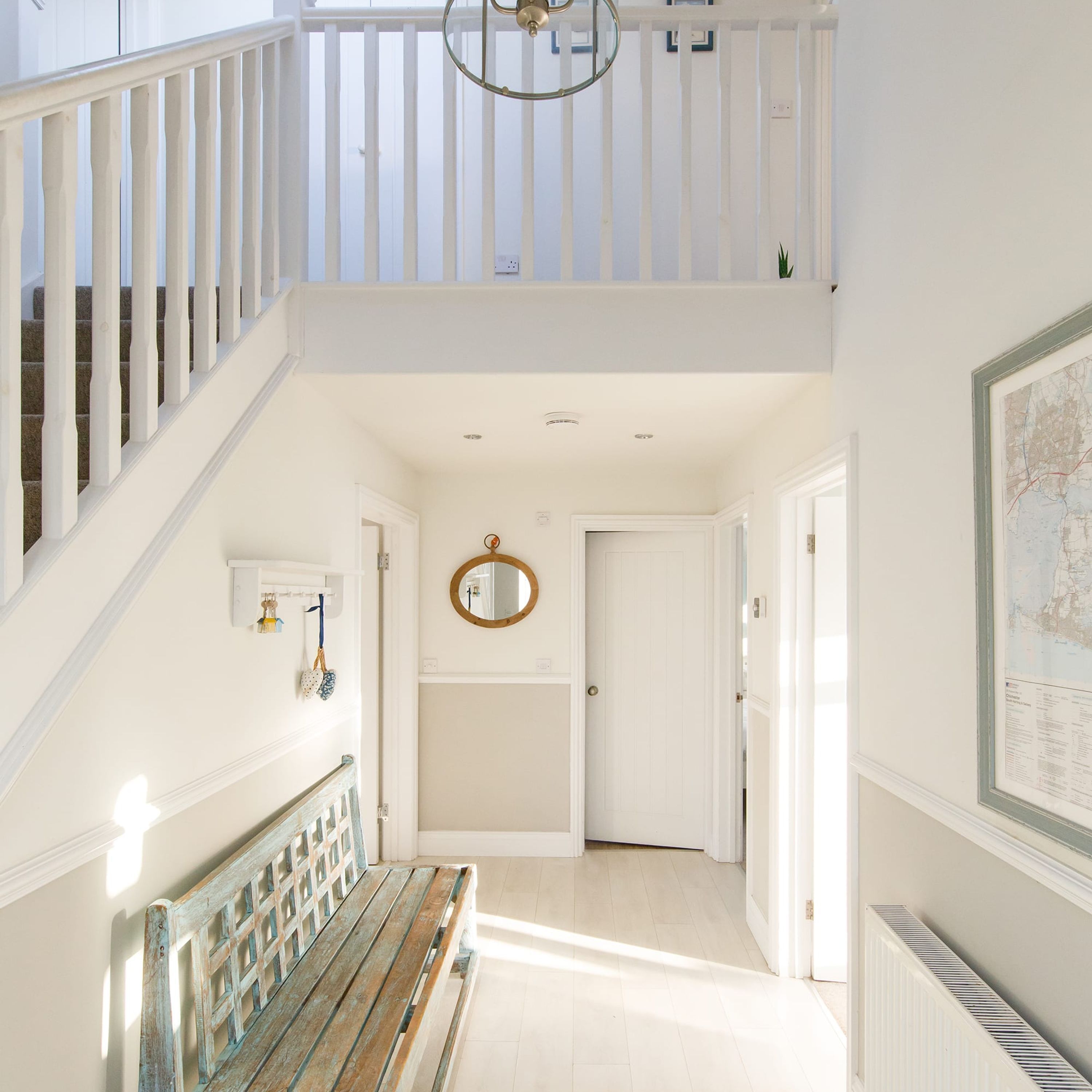 House | 4 bedrooms, iron/ironing board, Internet