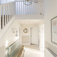 Casa | 4 dormitorios, tabla de planchar con plancha, Internet