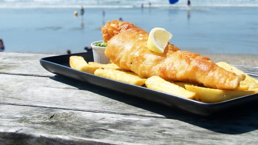 The Showman s Carriage King Bed Close to Beach