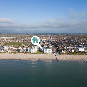 House | 2 bedrooms, iron/ironing board, Internet - Two Bed Seafront Escape in East Wittering (Chichester)