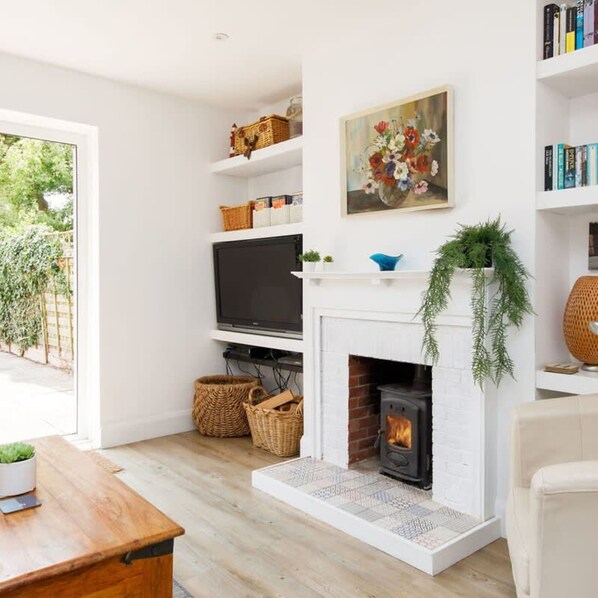 House | 3 bedrooms, iron/ironing board, Internet