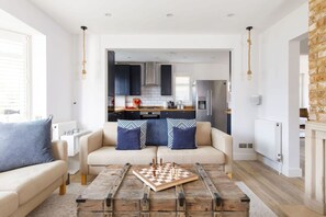 Casa | 3 camere, ferro/asse da stiro, Internet