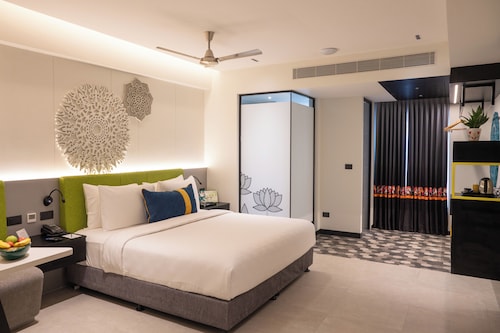 Zibe Luxe Kakinada by GRT Hotels