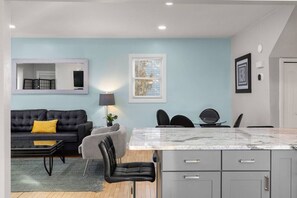 Interior - A Fresh, Modern Home * Great Locale Near Downtown Appleton (Appleton)