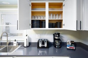 Fridge, microwave, oven, stovetop - Whimsical Magic Renovated Home - Walk to Downtown from Atlantic St. (Appleton)