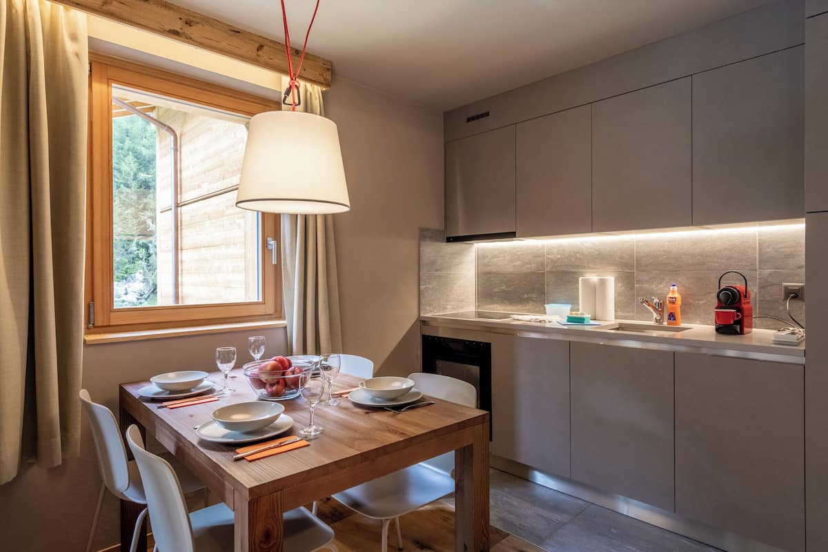 Standard Apartment with 2 rooms | Living area