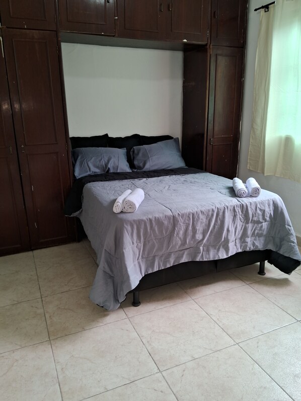 3 chambres, Wi-Fi, draps fournis