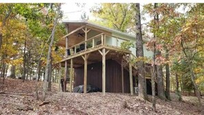 Exterior - Beaver Dome Geodesic Lake Home 3br 2bath (Rogers)