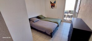 2 chambres, fer et planche à repasser, Wi-Fi gratuit