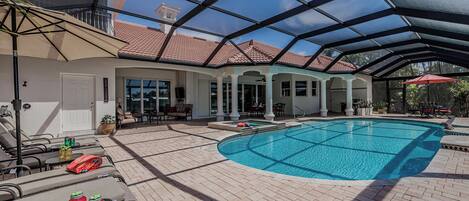 Et oppvarmet basseng