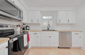 Private kitchen - Private Paradise with Pool in Sarasota (Sarasota)