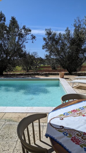 Pool - Tenuta Lavati, three trulli with private pool in Santa Maria di Leuca. (Puglia)