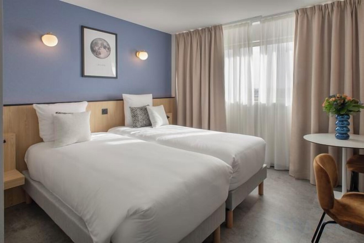 Literie de qualité supérieure, coffres-forts dans les chambres