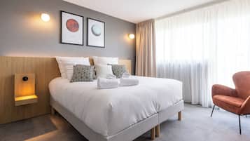 Hochwertige Bettwaren, Zimmersafe, Verdunkelungsvorhänge