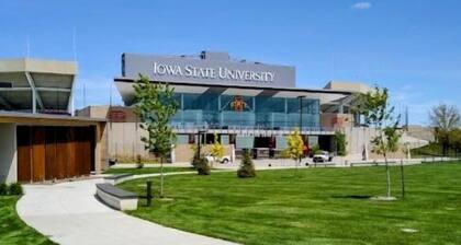 Knotty Pine Bunkhouse