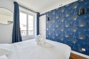 1 chambre, fer et planche à repasser, Wi-Fi, draps fournis
