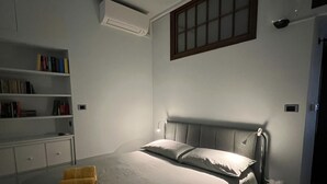 Unclassified image, 2 of 15, button - Cosy centrally located apartment with free of charge garage (Milano)