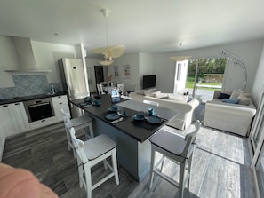 Interior - "les Rudali" Villa "new Port" Maison Neuve 4 Avec Piscine Pour 6 Personnes (Chambon)