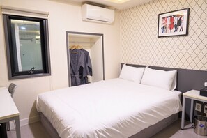 Habitación Confort | Ropa de cama de alta calidad, decoración individual, wifi gratis