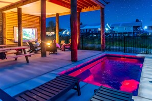 Outdoor pool, a heated pool - Fall Memories Await! Private Heated Pool, Fire Pit & Bring the Dog! (Gulf Shores)